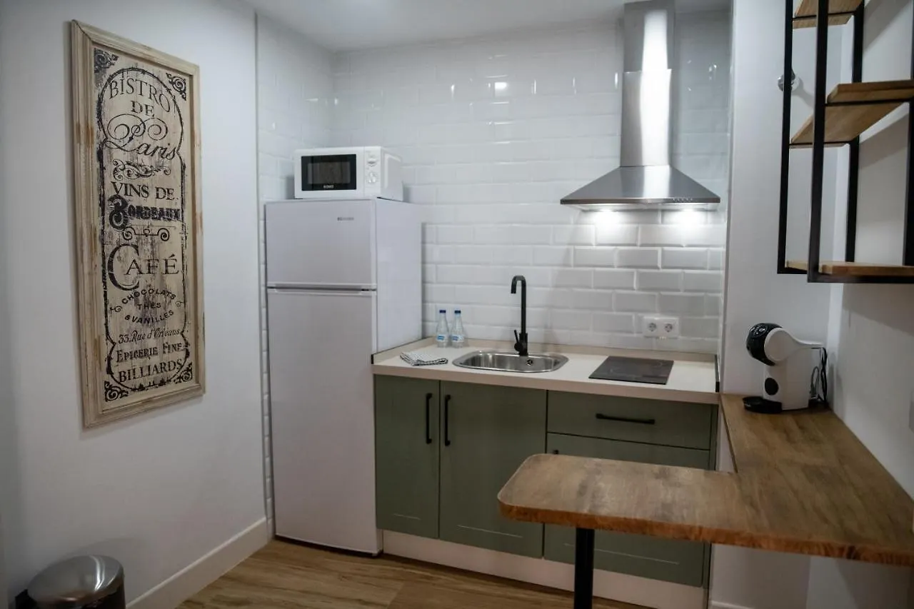 Apartamentos Milord El Puerto de Santa Maria 0*,  Spain